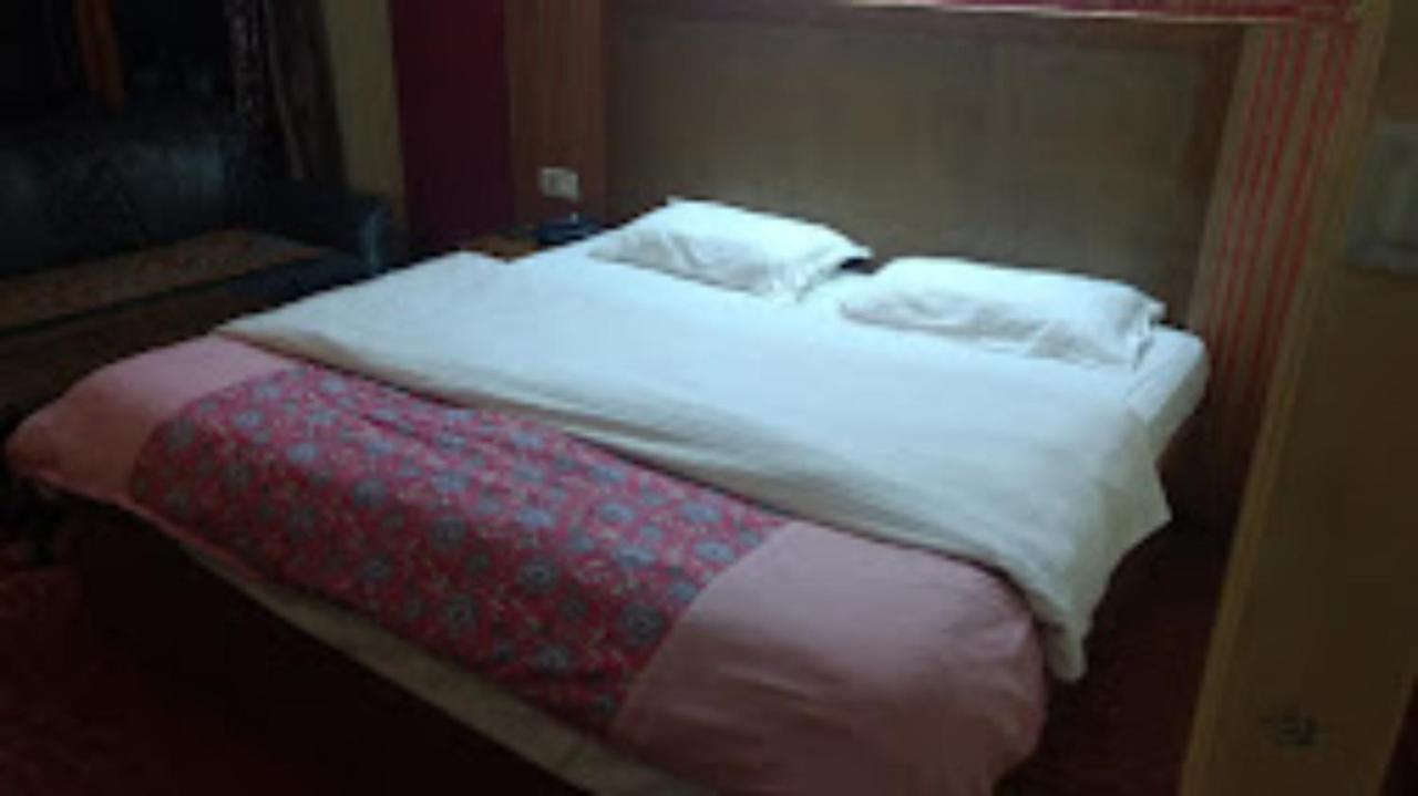 Hotel King Palace - Nature-Valley-Luxury-Room - Prime Location With Parking Facilities Shimla Dış mekan fotoğraf